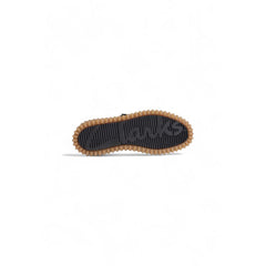 Black Sponge Flat Shoe